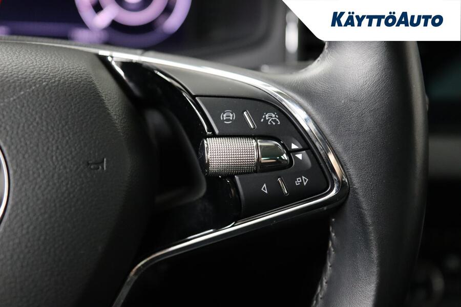 Skoda Karoq vaihtoauto