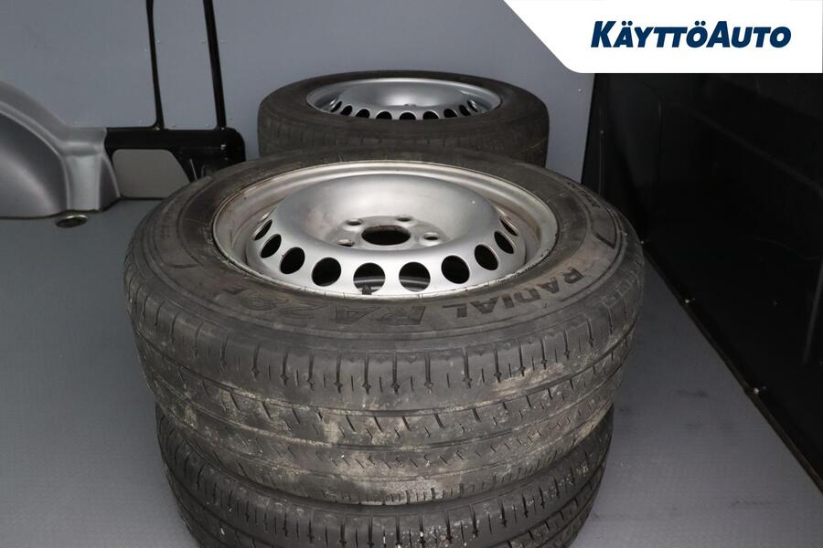 Volkswagen Transporter vaihtoauto