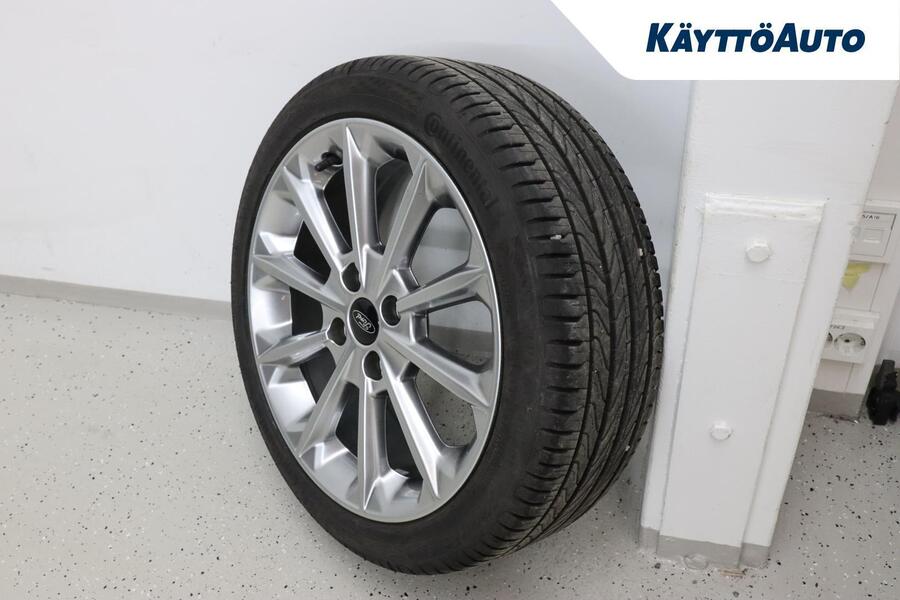 Ford Fiesta vaihtoauto