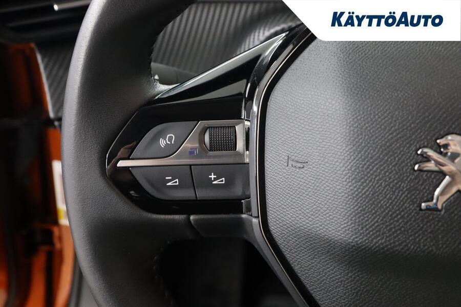 Peugeot e-2008 vaihtoauto