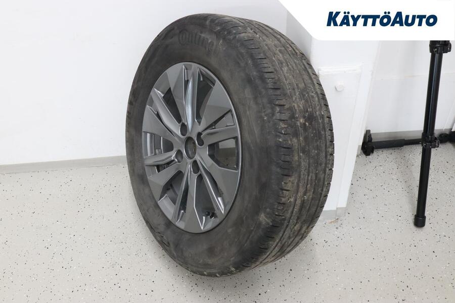 Peugeot e-2008 vaihtoauto