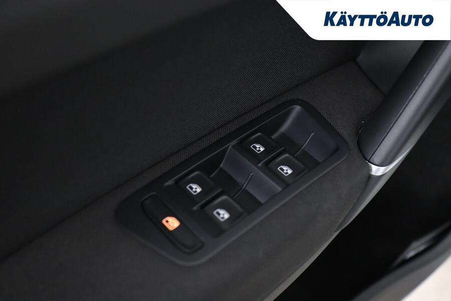 Volkswagen Golf Sportsvan vaihtoauto