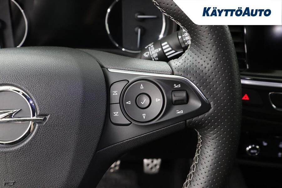 Opel Insignia vaihtoauto