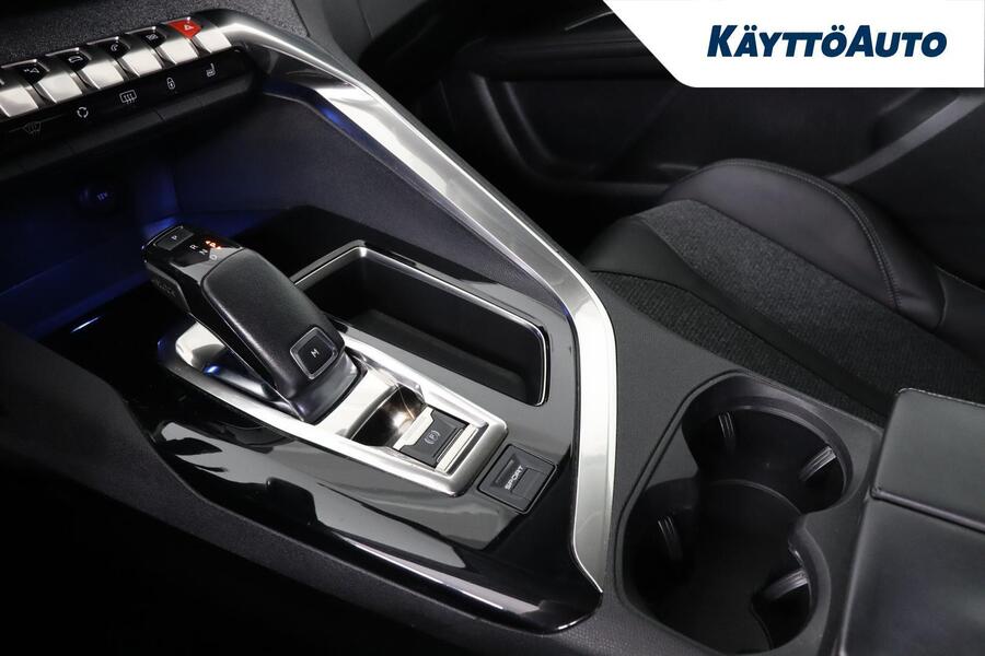 Peugeot 5008 vaihtoauto