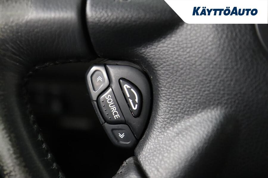 Nissan X-Trail vaihtoauto