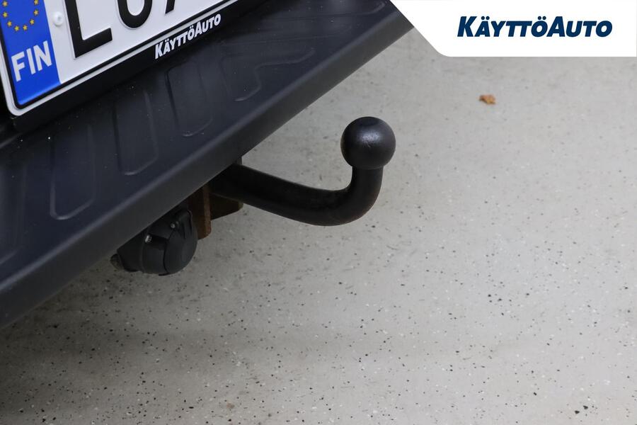 Nissan Navara vaihtoauto