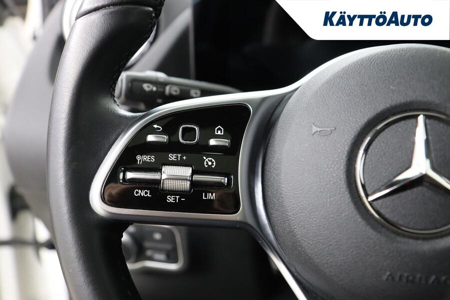 Mercedes-Benz EQA vaihtoauto