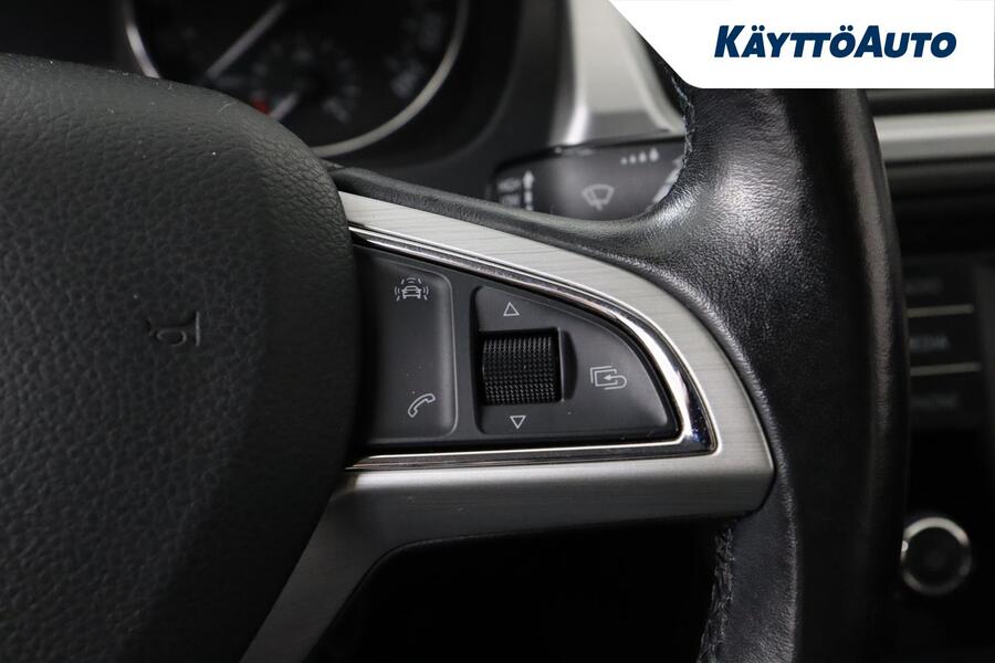 Skoda Rapid vaihtoauto