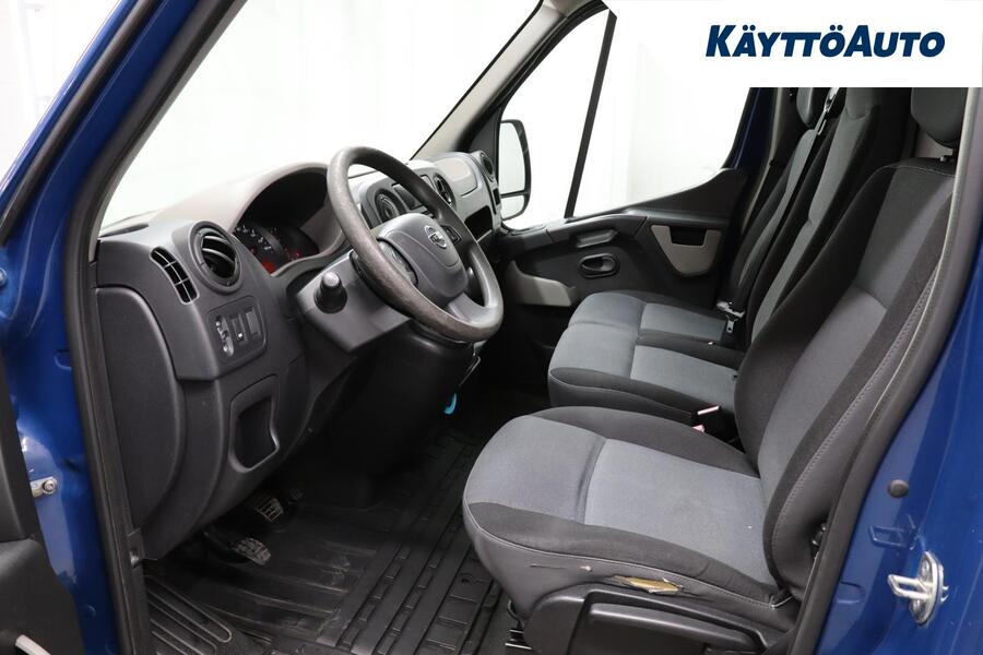 Nissan NV400 vaihtoauto