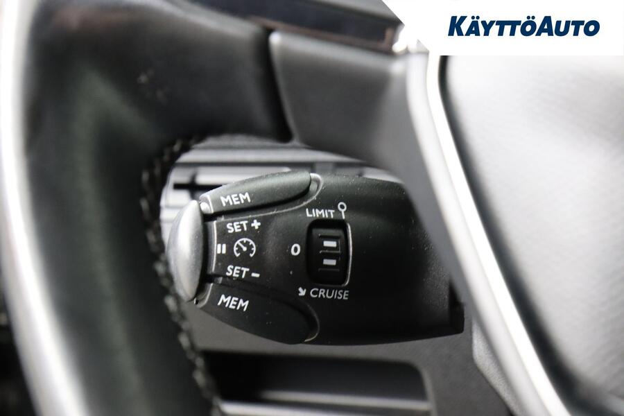 Peugeot 5008 vaihtoauto