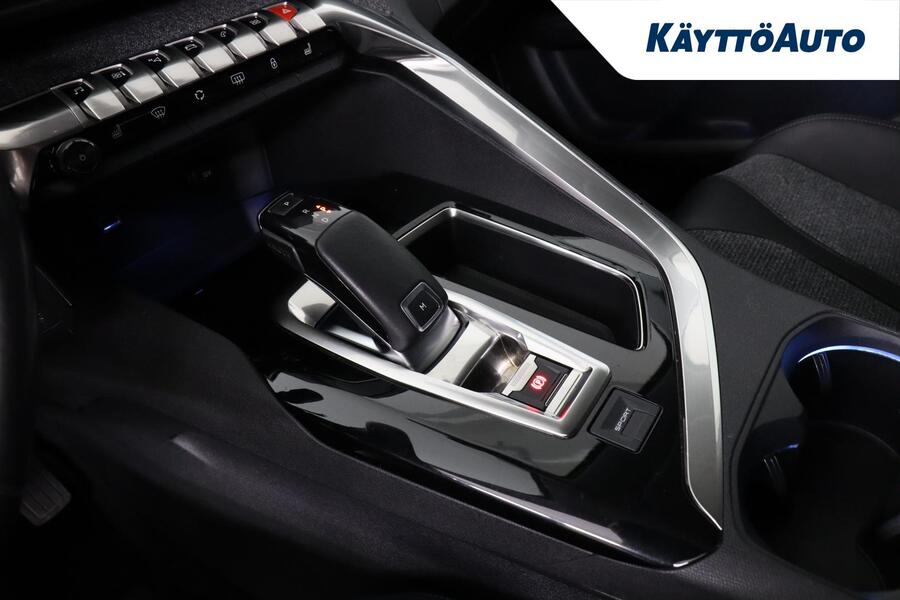 Peugeot 5008 vaihtoauto