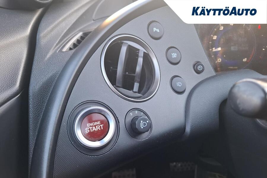 Honda Civic vaihtoauto