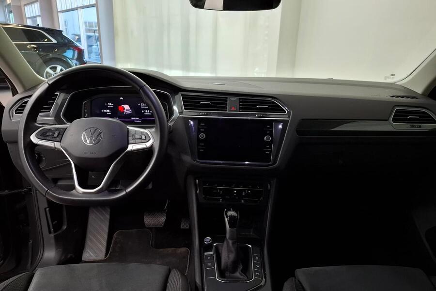 Volkswagen Tiguan vaihtoauto