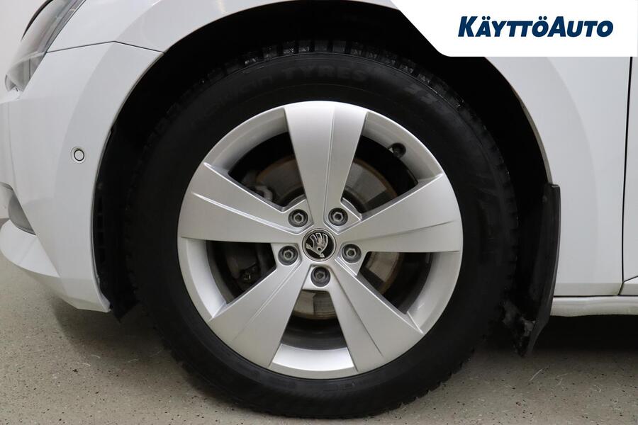 Skoda Superb vaihtoauto