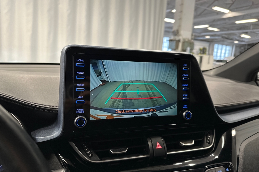 Toyota C-HR vaihtoauto