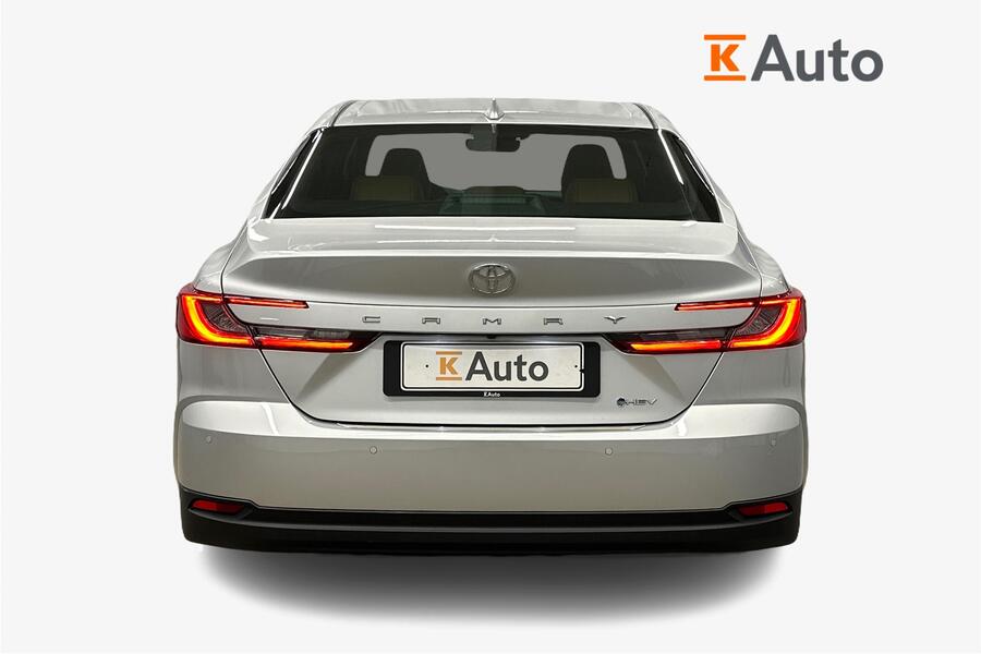 Toyota Camry vaihtoauto