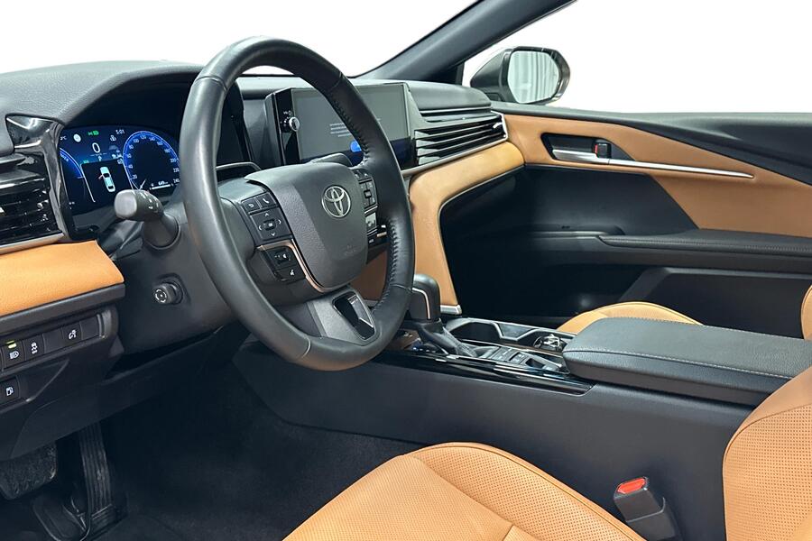 Toyota Camry vaihtoauto