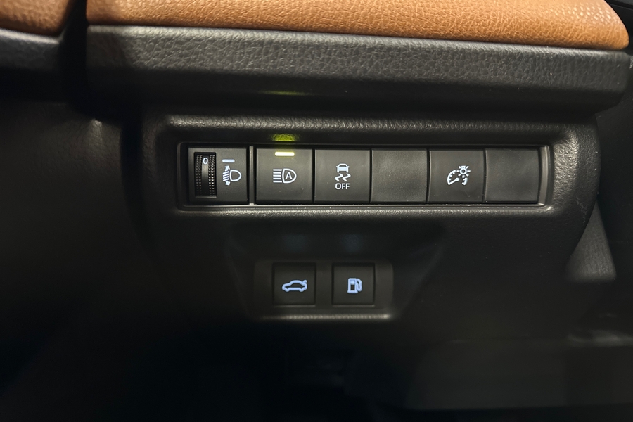 Toyota Camry vaihtoauto