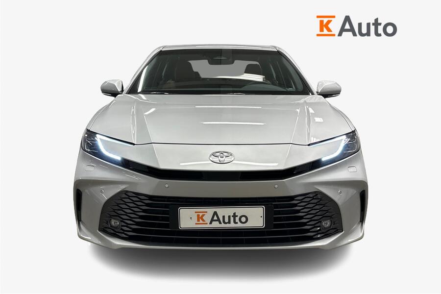 Toyota Camry vaihtoauto