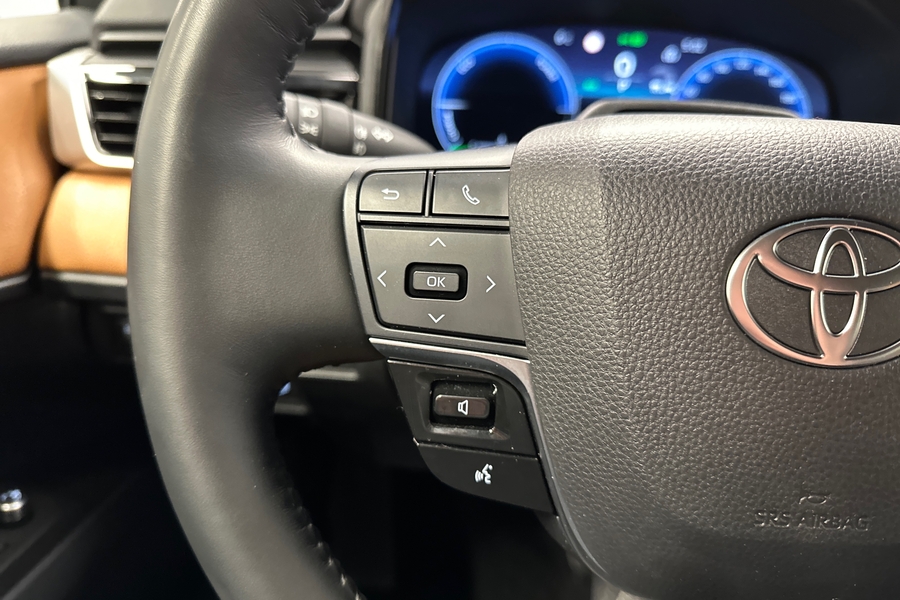 Toyota Camry vaihtoauto