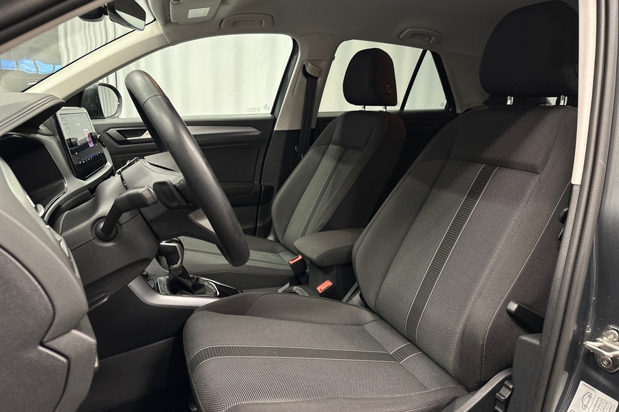 Volkswagen T-Roc vaihtoauto