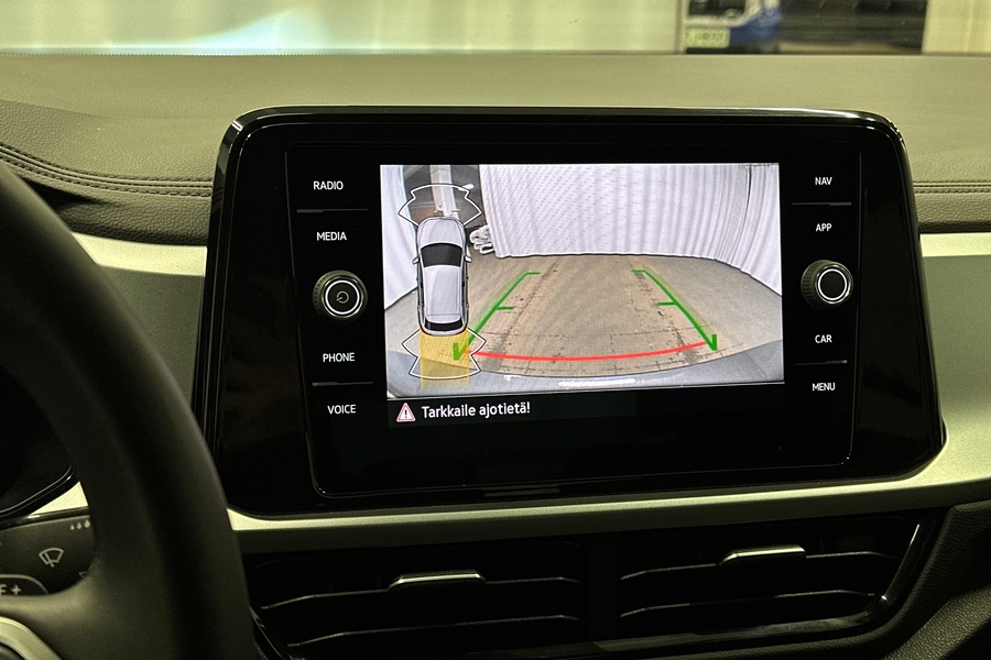 Volkswagen T-Roc vaihtoauto