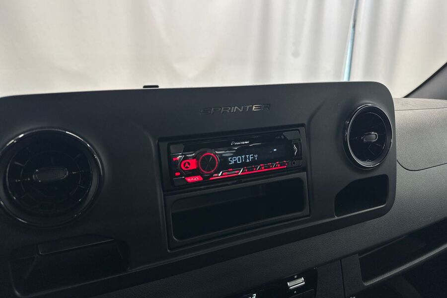 Mercedes-Benz Sprinter vaihtoauto