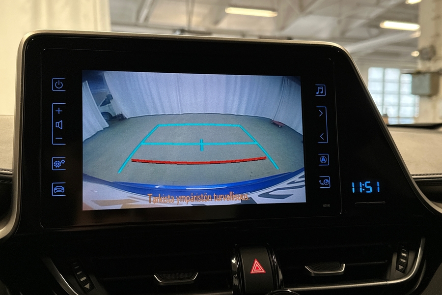 Toyota C-HR vaihtoauto