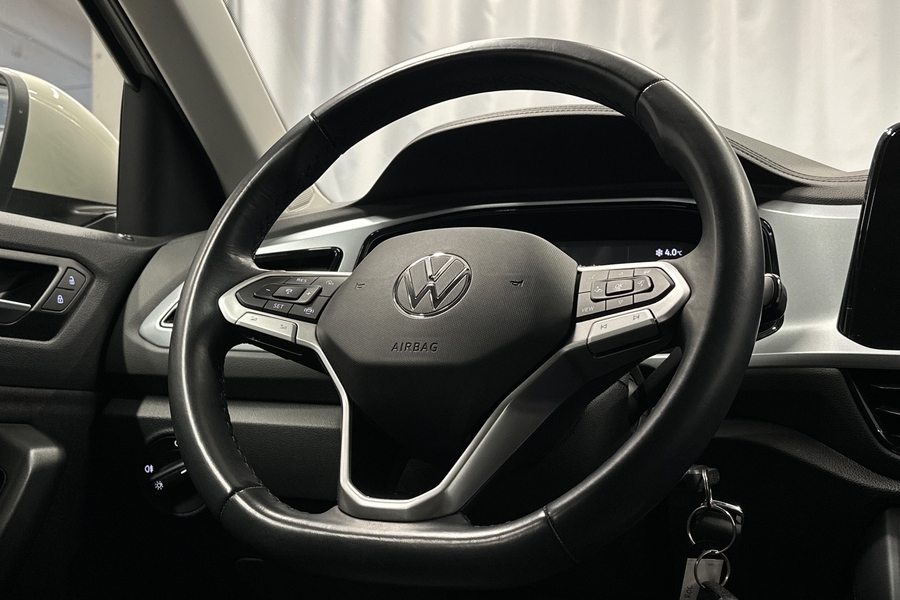 Volkswagen T-Roc vaihtoauto