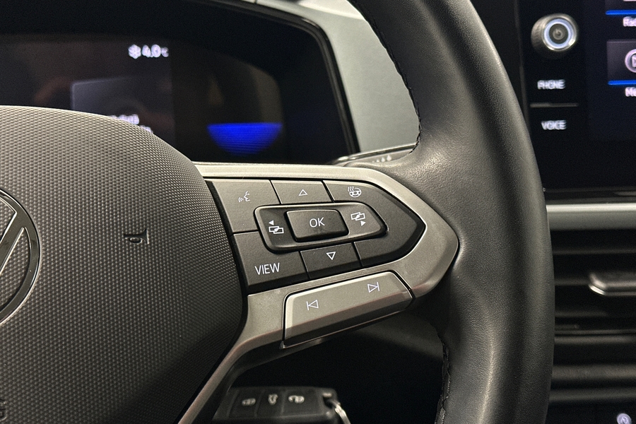 Volkswagen T-Roc vaihtoauto