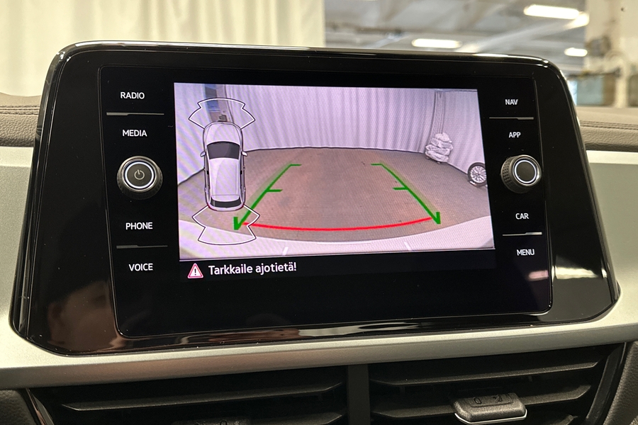 Volkswagen T-Roc vaihtoauto