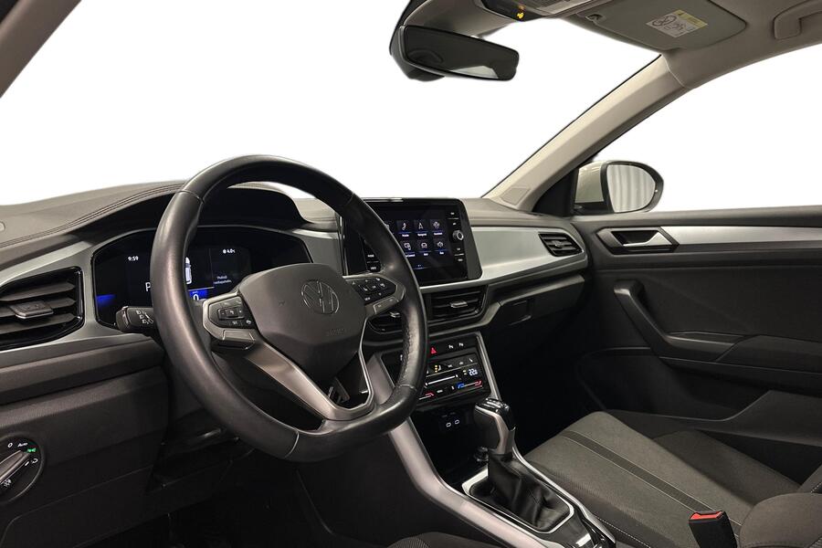 Volkswagen T-Roc vaihtoauto
