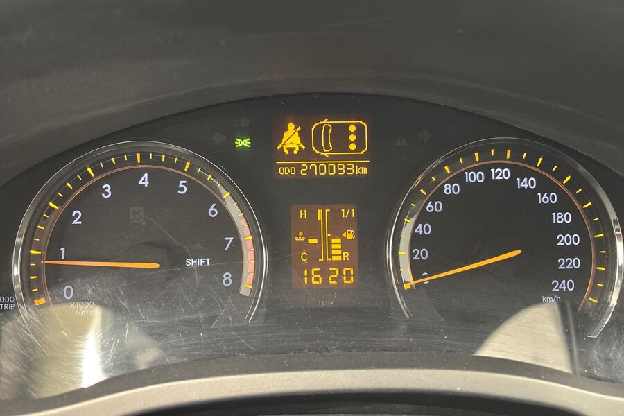 Toyota Avensis vaihtoauto