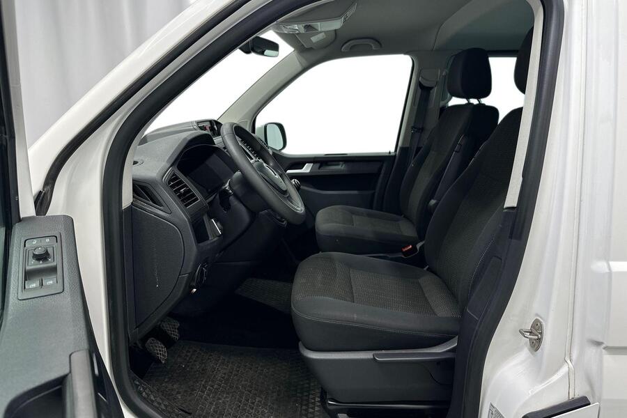 Volkswagen Caravelle vaihtoauto