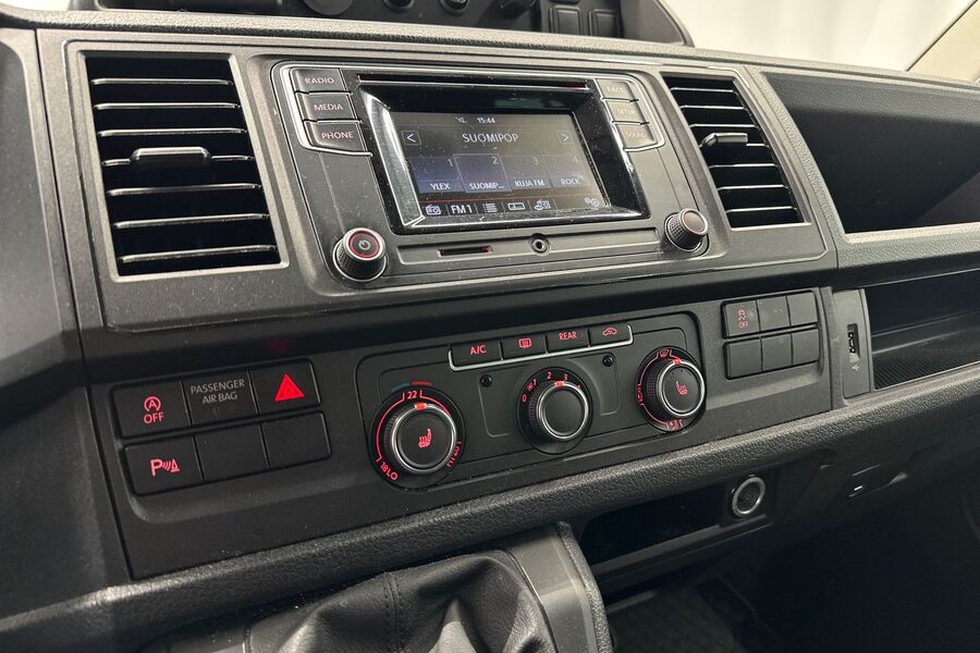 Volkswagen Caravelle vaihtoauto