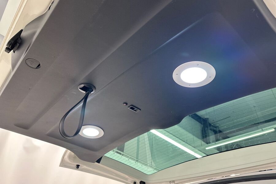 Volkswagen Caravelle vaihtoauto