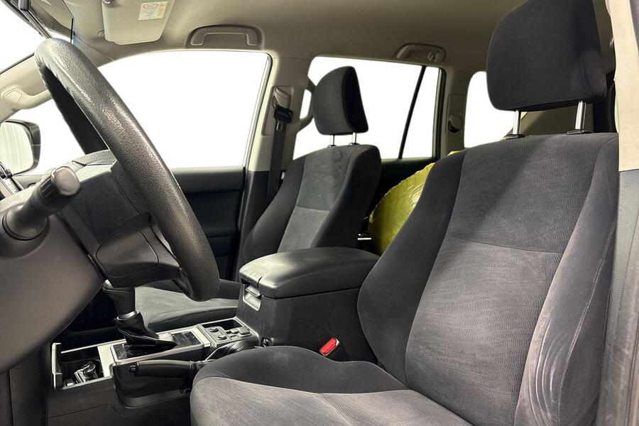 Toyota Land Cruiser vaihtoauto