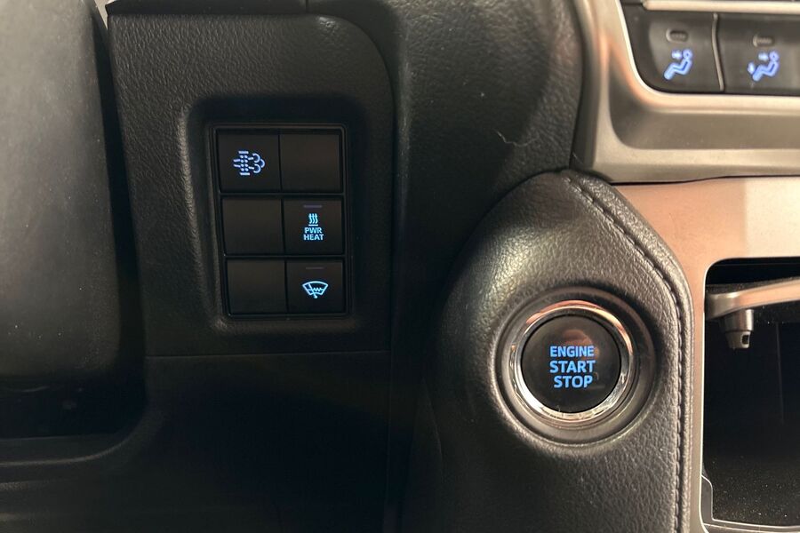 Toyota Land Cruiser vaihtoauto