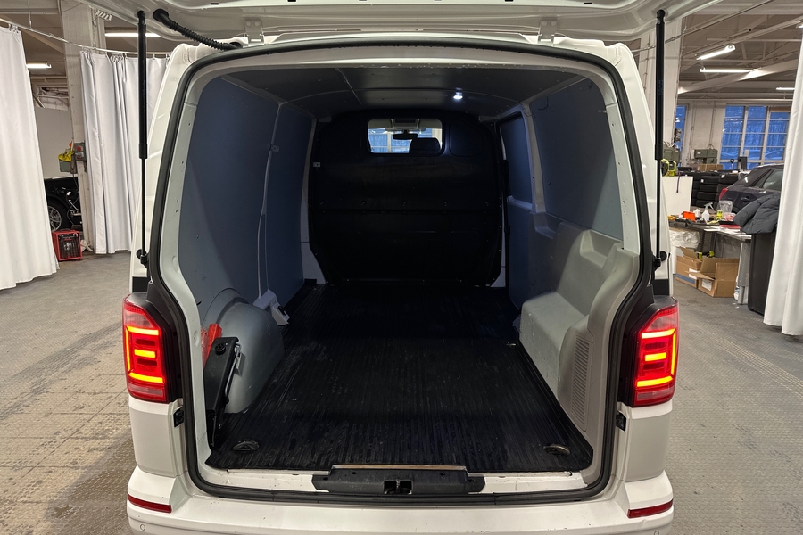 Volkswagen Transporter vaihtoauto