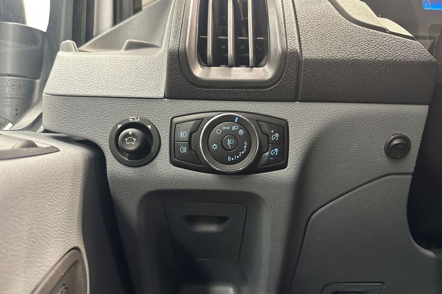 Ford Transit vaihtoauto