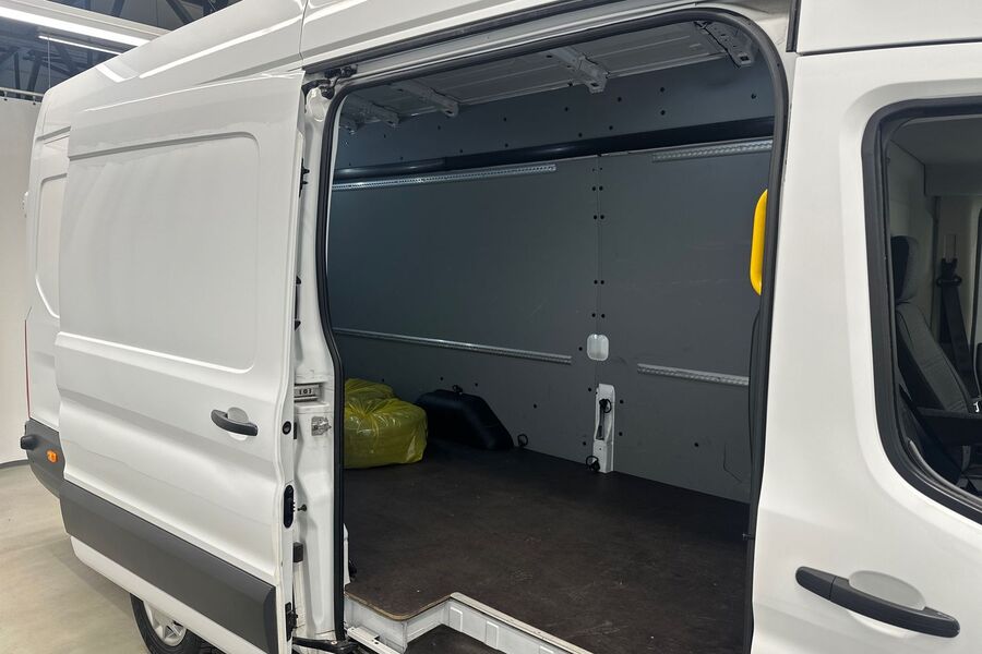 Ford Transit vaihtoauto