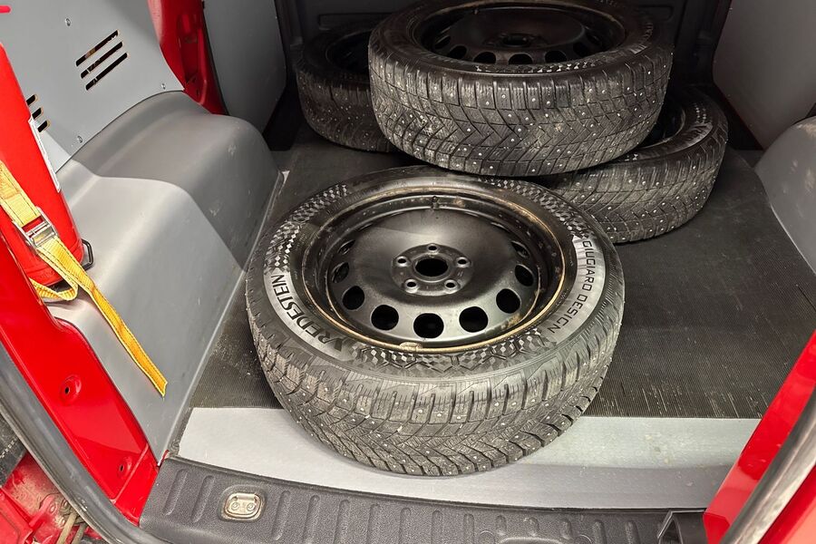 Volkswagen Caddy vaihtoauto