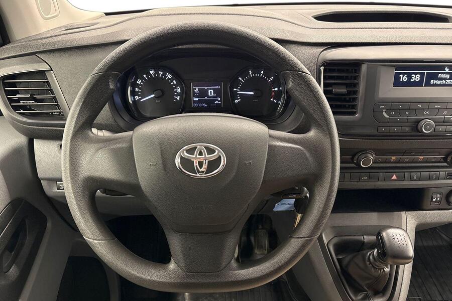 Toyota Proace vaihtoauto