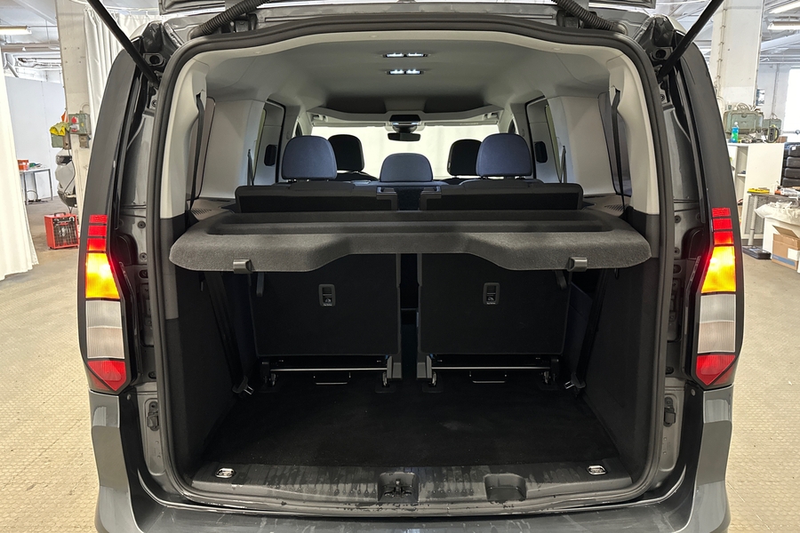 Volkswagen Caddy Maxi vaihtoauto