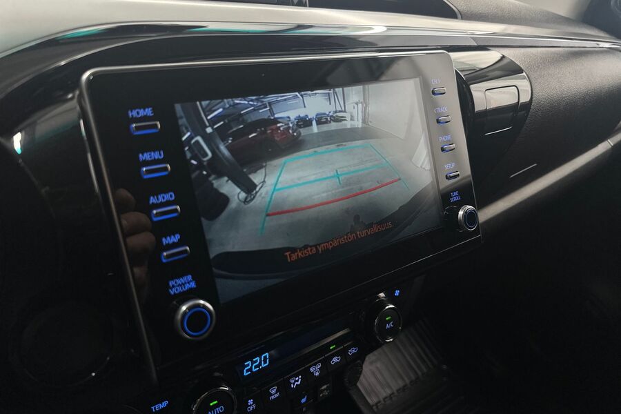 Toyota Hilux vaihtoauto