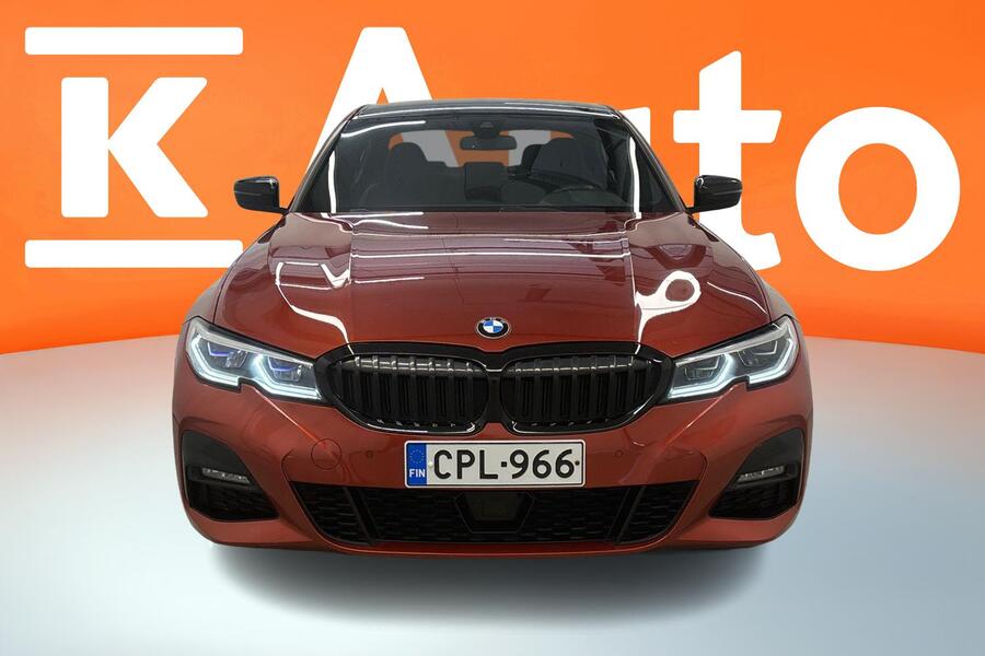 BMW 320 vaihtoauto
