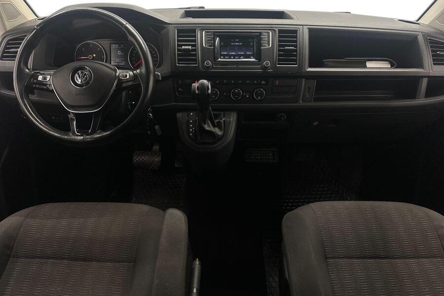 Volkswagen Caravelle vaihtoauto