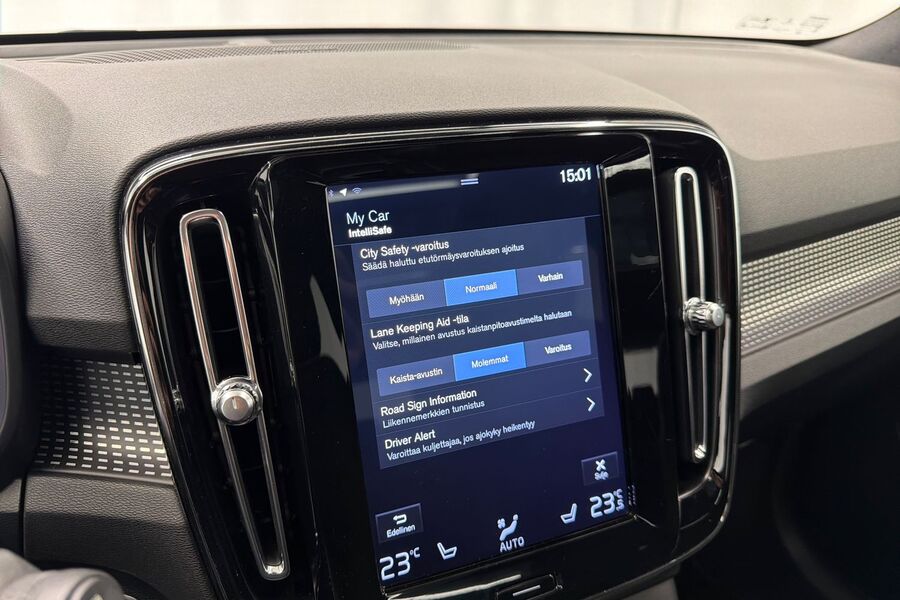 Volvo XC40 vaihtoauto