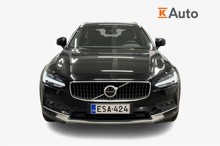 Volvo V90 Cross Country vaihtoauto