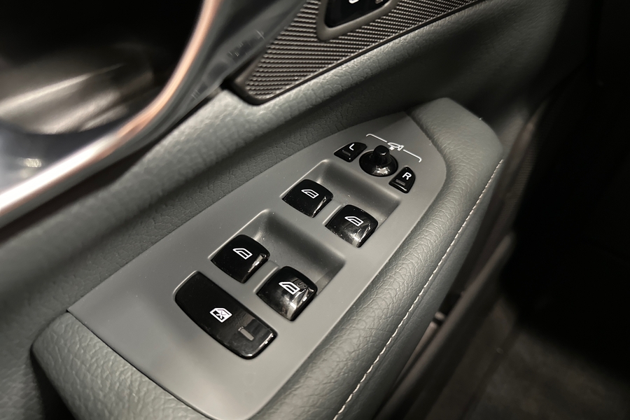 Volvo V90 Cross Country vaihtoauto